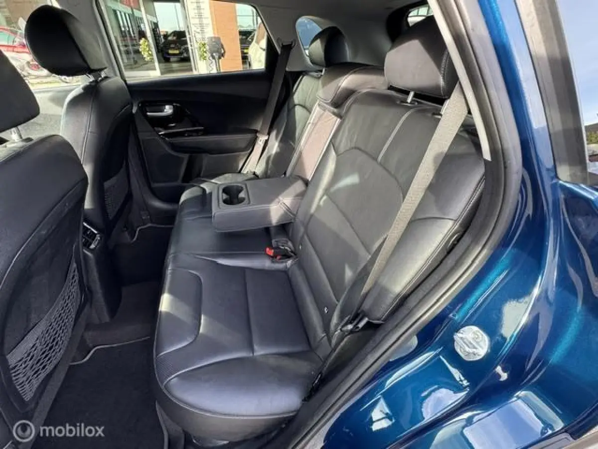 1.6 GDi Hybrid ExecutiveLine Stoel verwarming & verkoeling , stuur verwarmd, Parkeerhulp voor & achter , Navigatie , Camera , dodehoek detectie 1e eigenaar , Door ons nieuw geleverd en onder