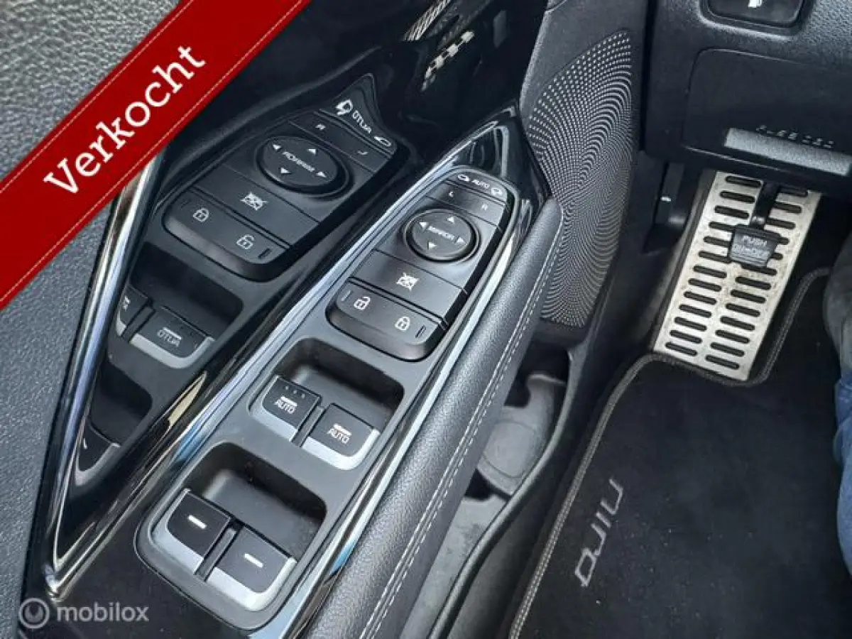 1.6 GDi Hybrid ExecutiveLine Stoel verwarming & verkoeling , stuur verwarmd, Parkeerhulp voor & achter , Navigatie , Camera , dodehoek detectie 1e eigenaar , Door ons nieuw geleverd en onder