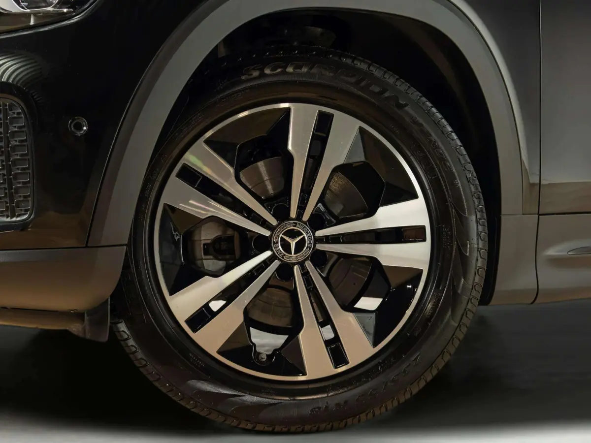 200 Luxury Line 7p.