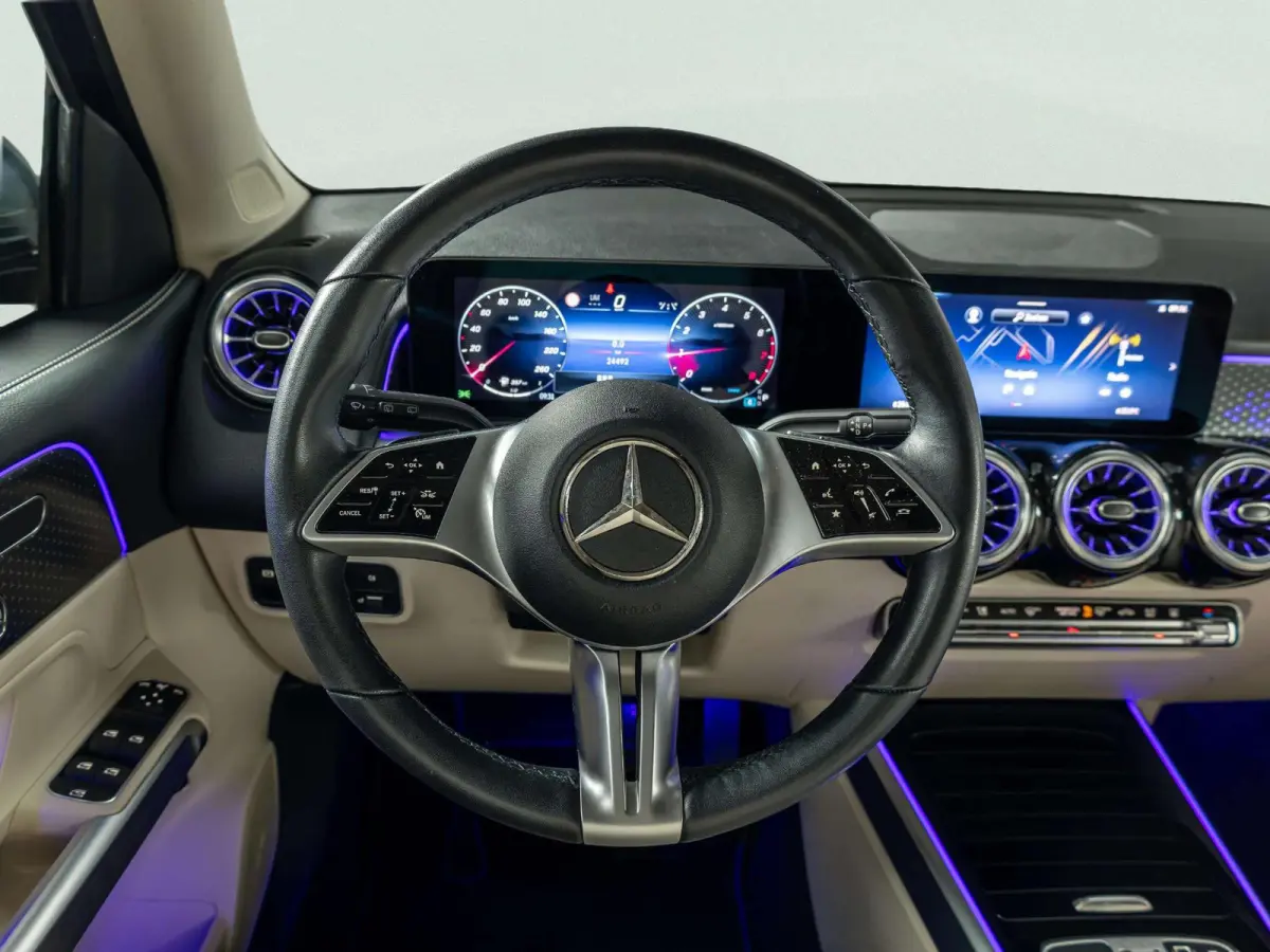 200 Luxury Line 7p.