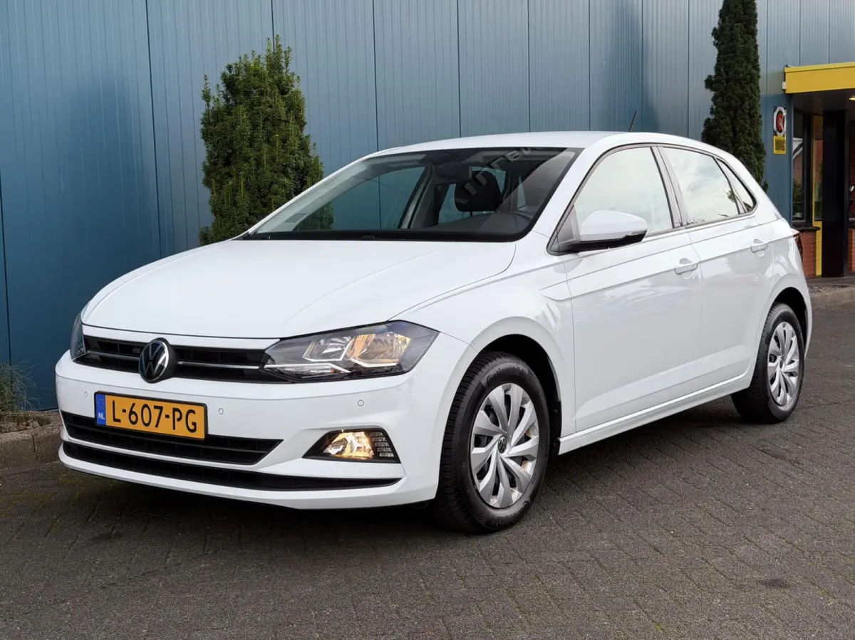 1.0 TSI Comfortline Business CARPLAY | ADAPT.CRUISE | CLIMA | PDC | NAV | 41'DKM!! | NAP | 1'EIG