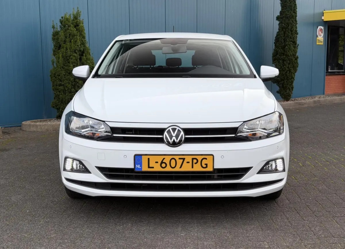 1.0 TSI Comfortline Business CARPLAY | ADAPT.CRUISE | CLIMA | PDC | NAV | 41'DKM!! | NAP | 1'EIG