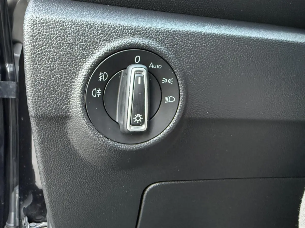 1.5 TSI Sport Business R-Line | Panorama dak | Camera | Keyless | CarPlay | Adaptieve Cruise |