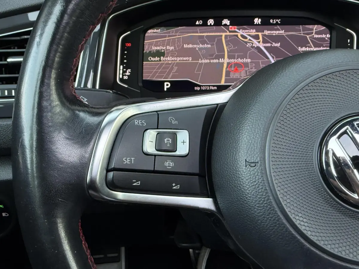 1.5 TSI Sport Business R-Line | Panorama dak | Camera | Keyless | CarPlay | Adaptieve Cruise |