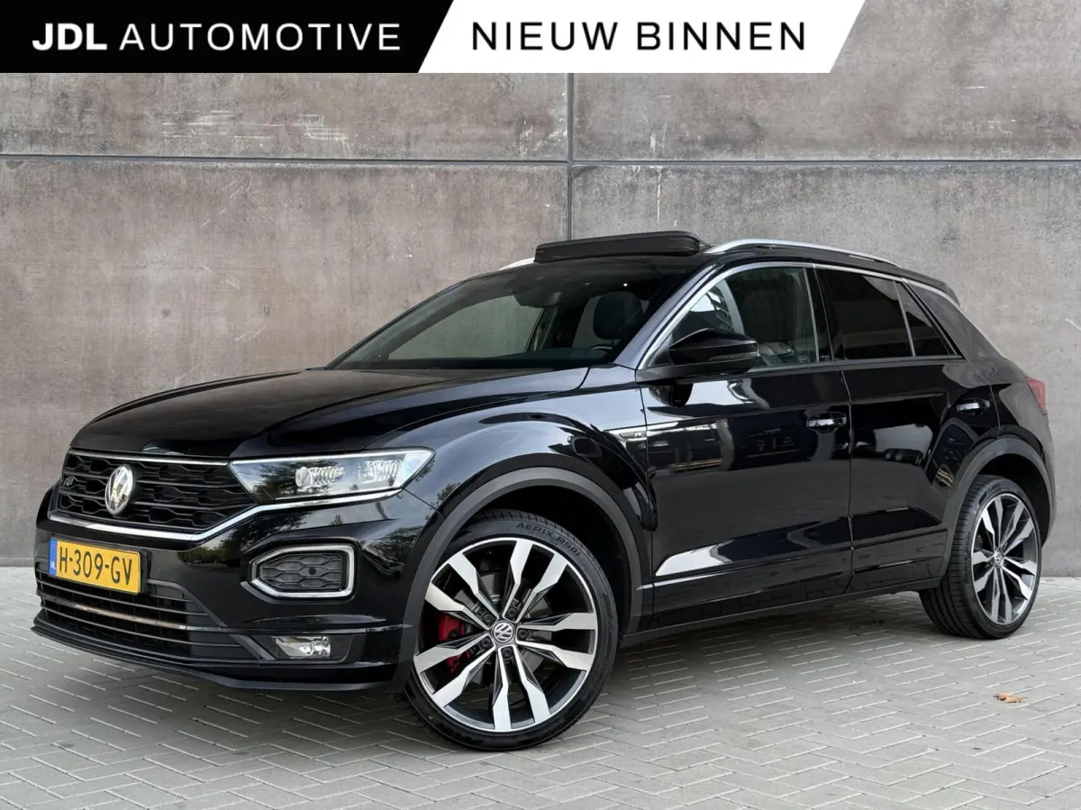 1.5 TSI Sport Business R-Line | Panorama dak | Camera | Keyless | CarPlay | Adaptieve Cruise |
