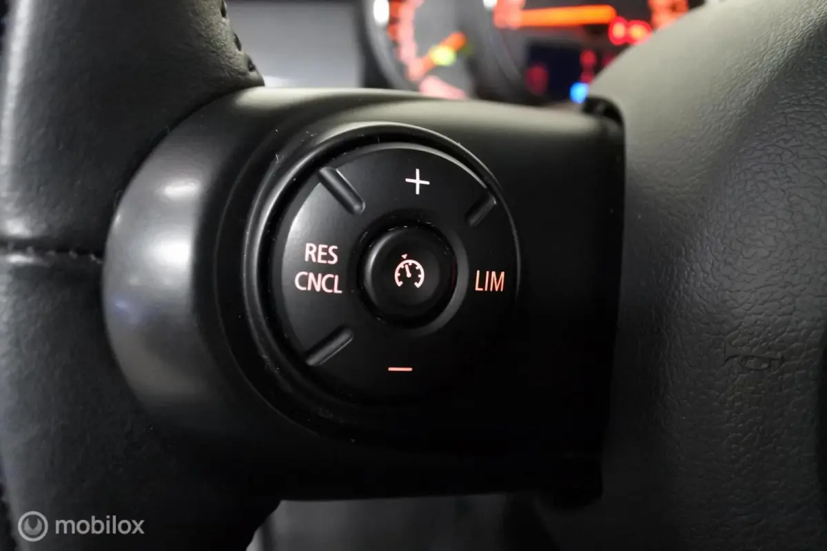 I 1.5 I Cooper Business I NAP I Airco I Cruise I Navi