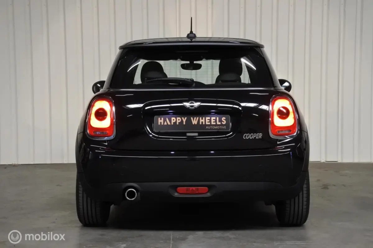 I 1.5 I Cooper Business I NAP I Airco I Cruise I Navi