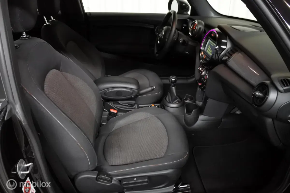 I 1.5 I Cooper Business I NAP I Airco I Cruise I Navi