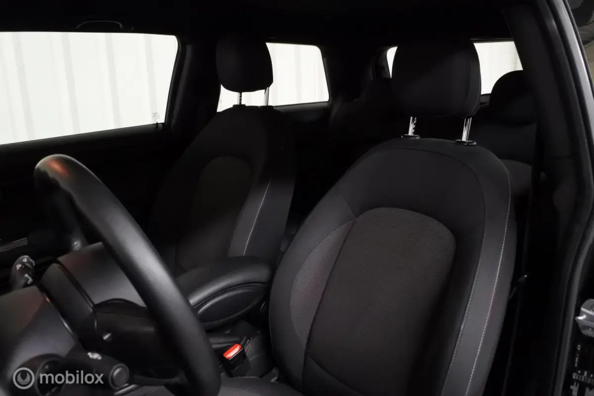 I 1.5 I Cooper Business I NAP I Airco I Cruise I Navi