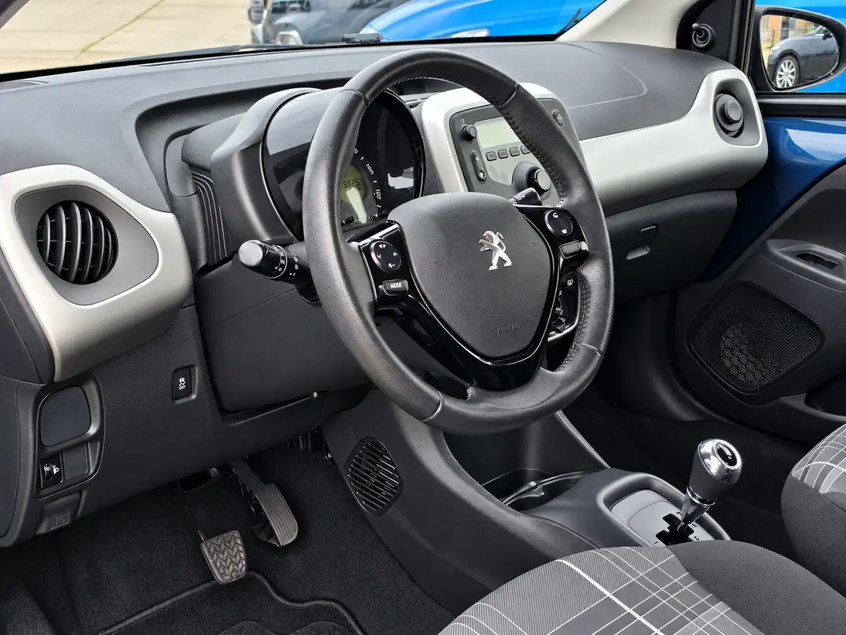 1.0 e-VTi Active | Bluetooth | Airco