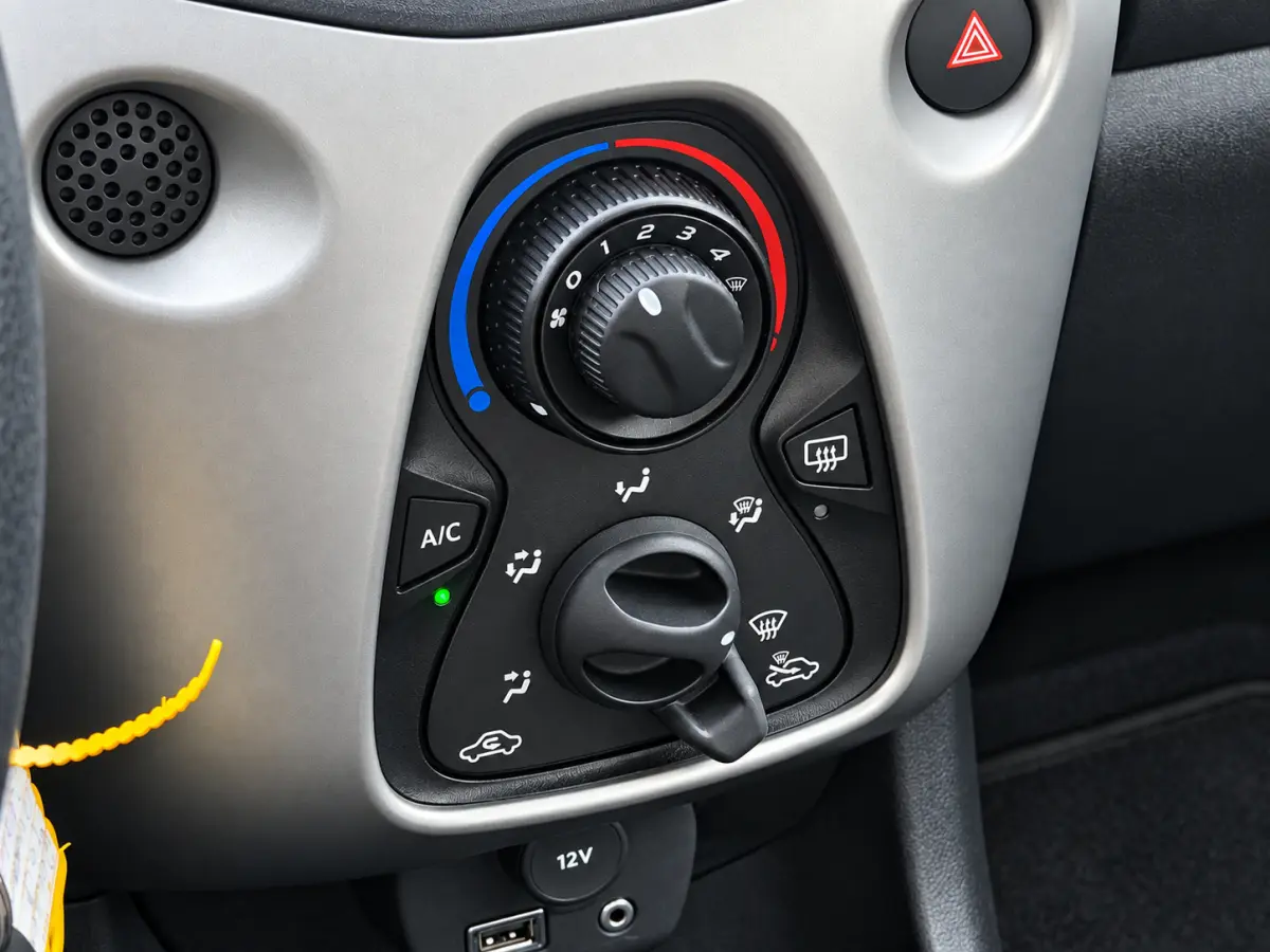 1.0 e-VTi Active | Bluetooth | Airco