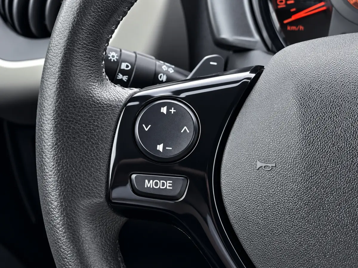 1.0 e-VTi Active | Bluetooth | Airco