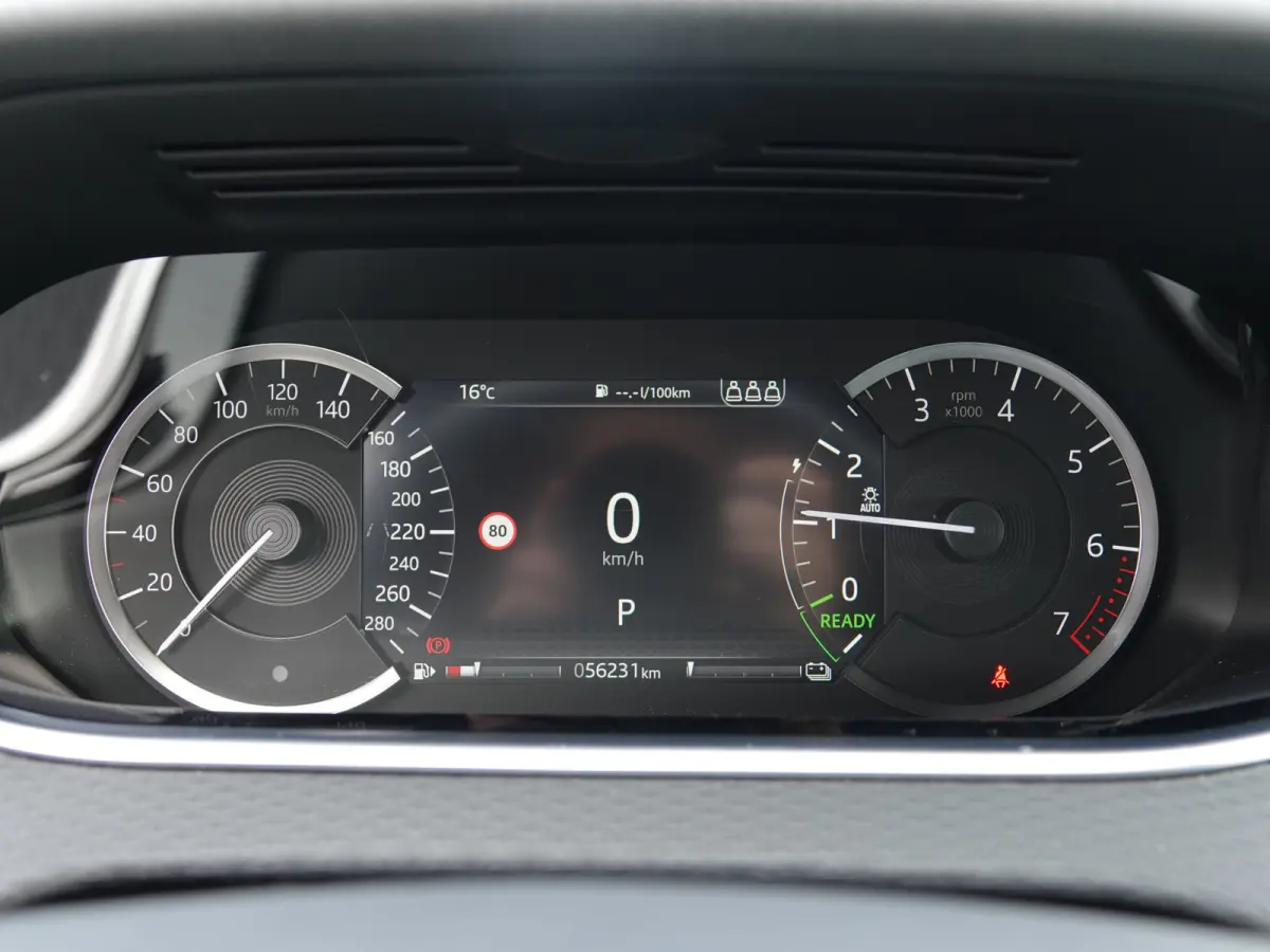 1.5 P300e PHEV AWD NL-AUTO | BLACK PACK | SURROUND VIEW | LEER | NAVI