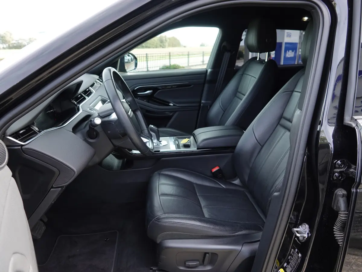1.5 P300e PHEV AWD NL-AUTO | BLACK PACK | SURROUND VIEW | LEER | NAVI