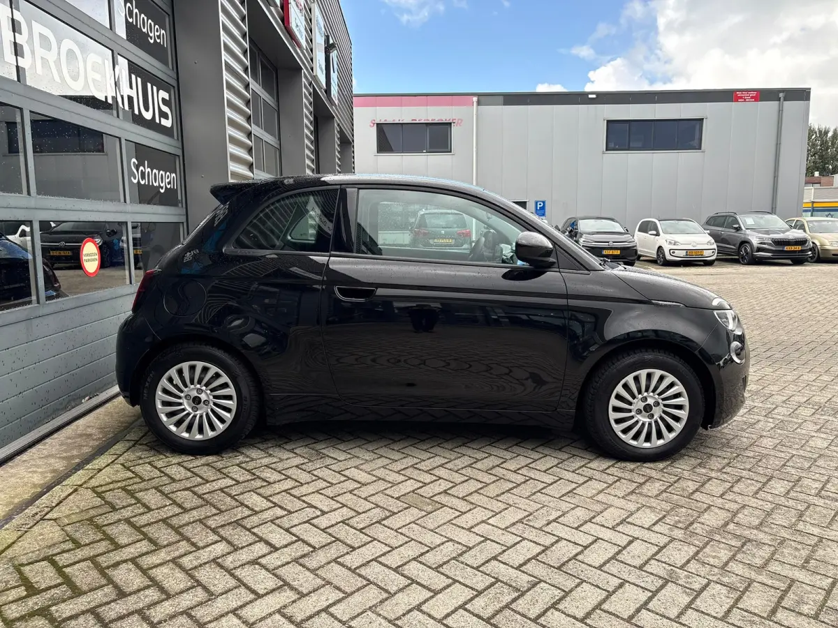 Limited 120 pk 42 KWh | SoH 95,69% | Climate control | Cruise control | Apple carplay |