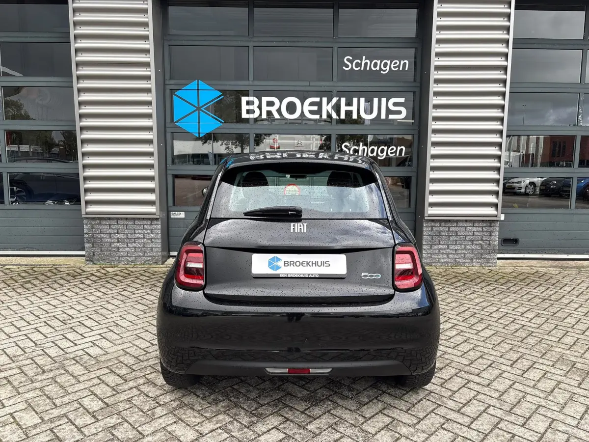 Limited 120 pk 42 KWh | SoH 95,69% | Climate control | Cruise control | Apple carplay |