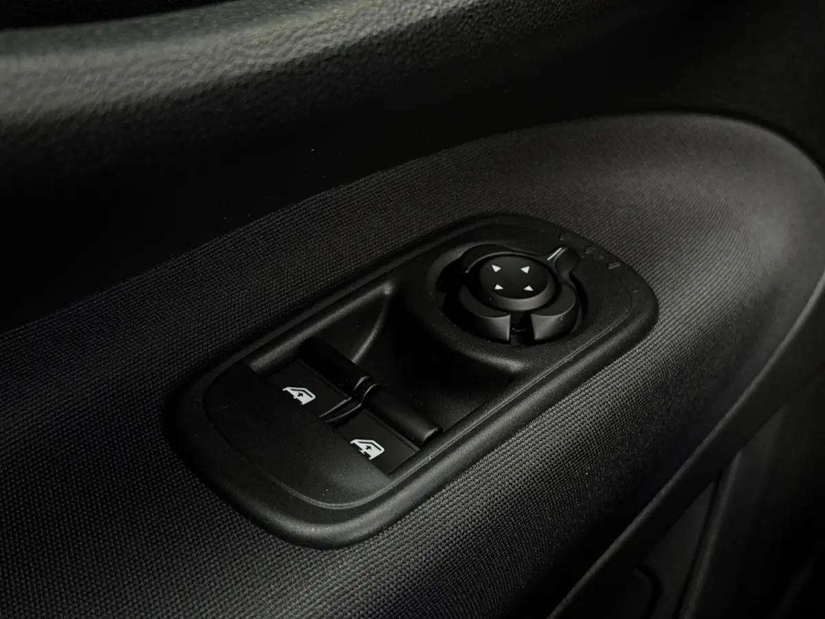 Limited 120 pk 42 KWh | SoH 95,69% | Climate control | Cruise control | Apple carplay |