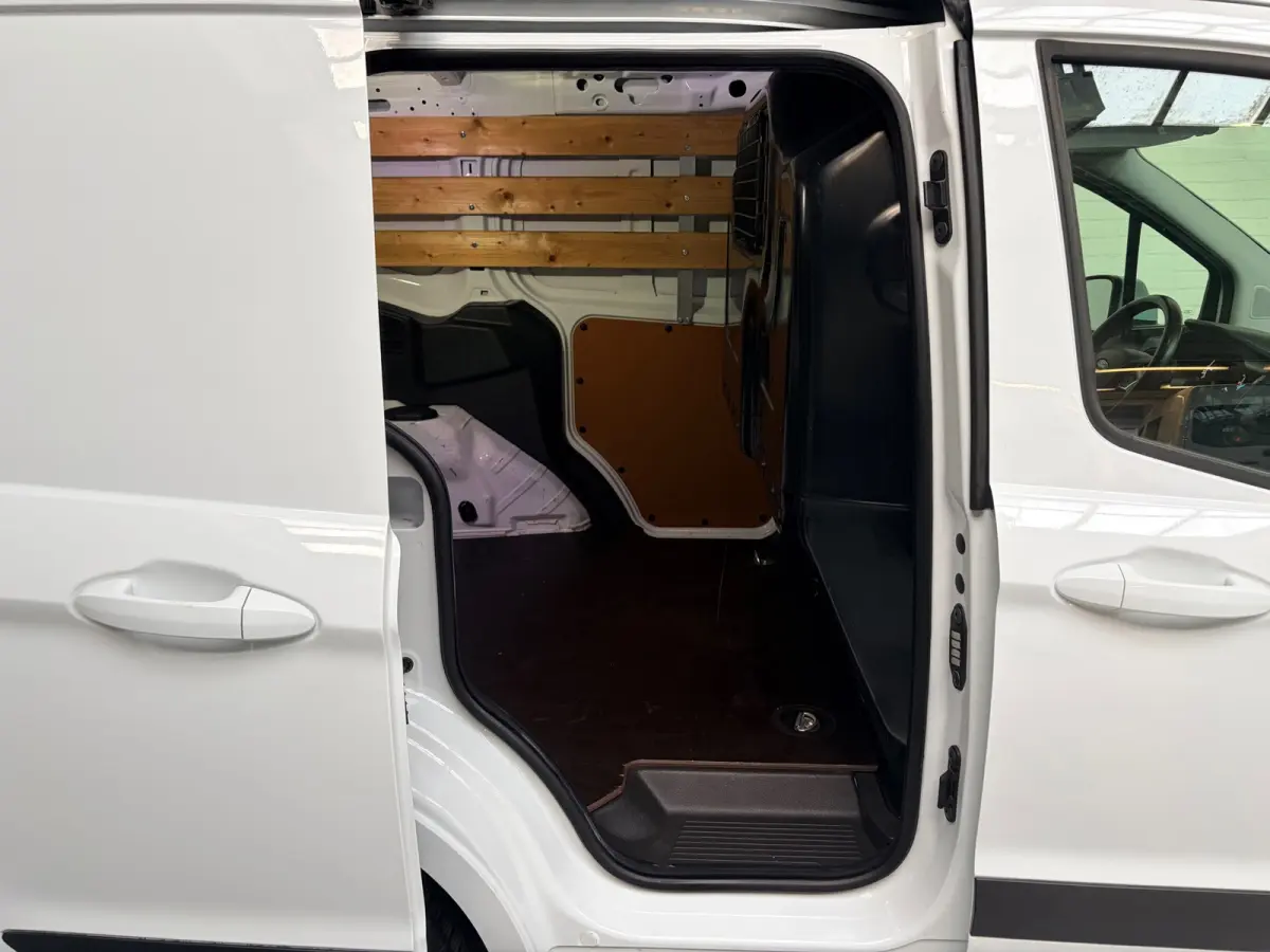 1.5 TDCI Trend, Airco, CruiseControl, Stoel verwarming Schuifdeur 1ste eigenaar Nederlandse bus RIJKLAARPRIJS
