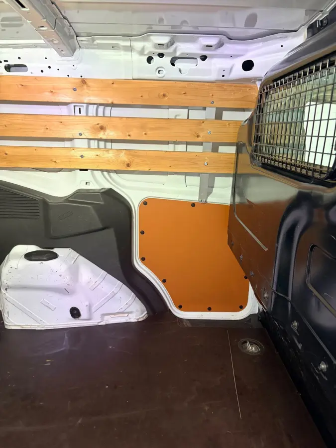 1.5 TDCI Trend, Airco, CruiseControl, Stoel verwarming Schuifdeur 1ste eigenaar Nederlandse bus RIJKLAARPRIJS