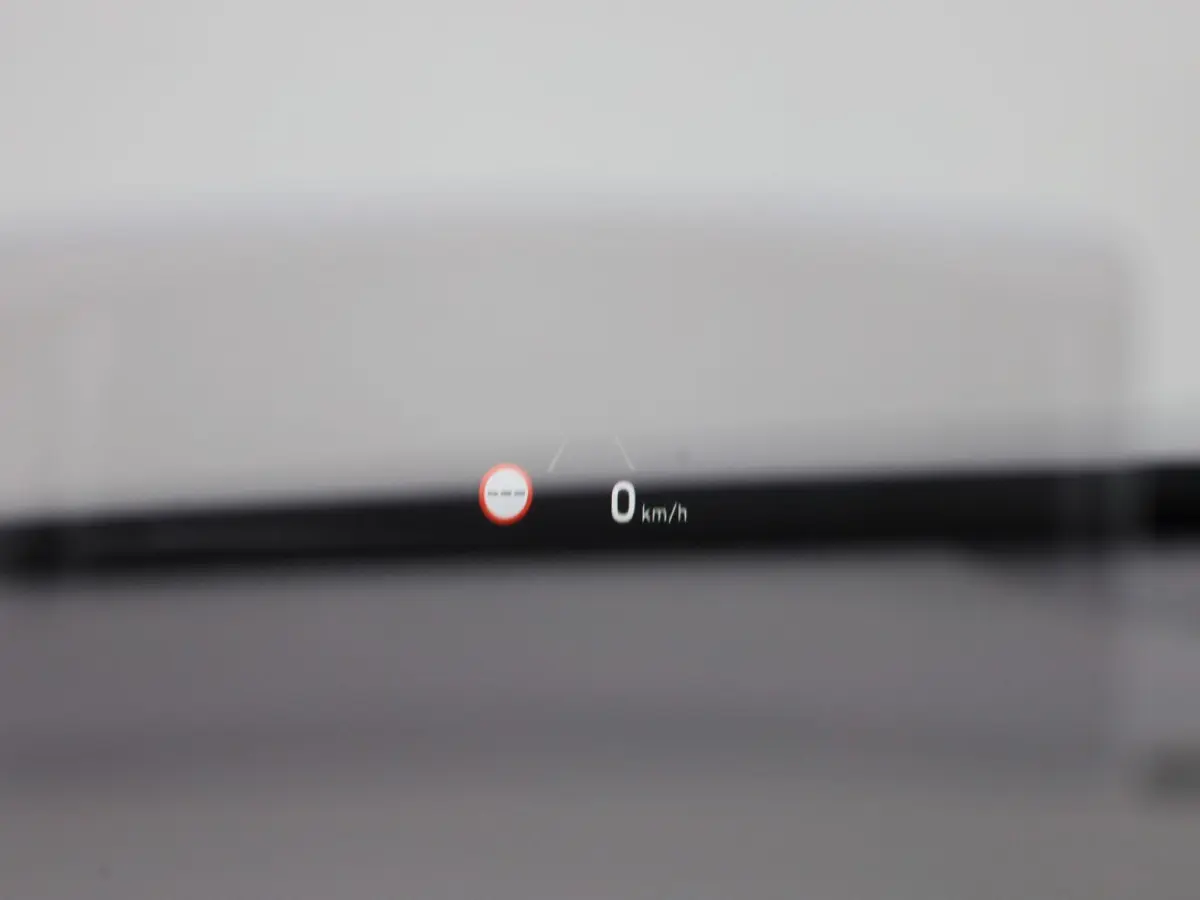 EV Comfort 64 kWh | STOELVERWARMING + STOELKOELING | STUURVERWARMING | ELEK.STOEL | CAMERA | SCHUIFDAK | HEADUP DISPLAY |
