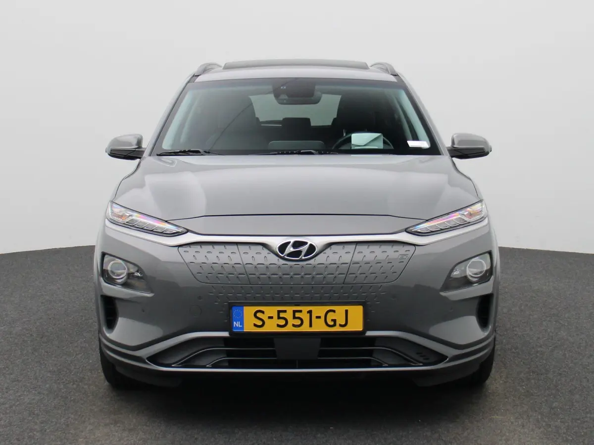 EV Comfort 64 kWh | STOELVERWARMING + STOELKOELING | STUURVERWARMING | ELEK.STOEL | CAMERA | SCHUIFDAK | HEADUP DISPLAY |