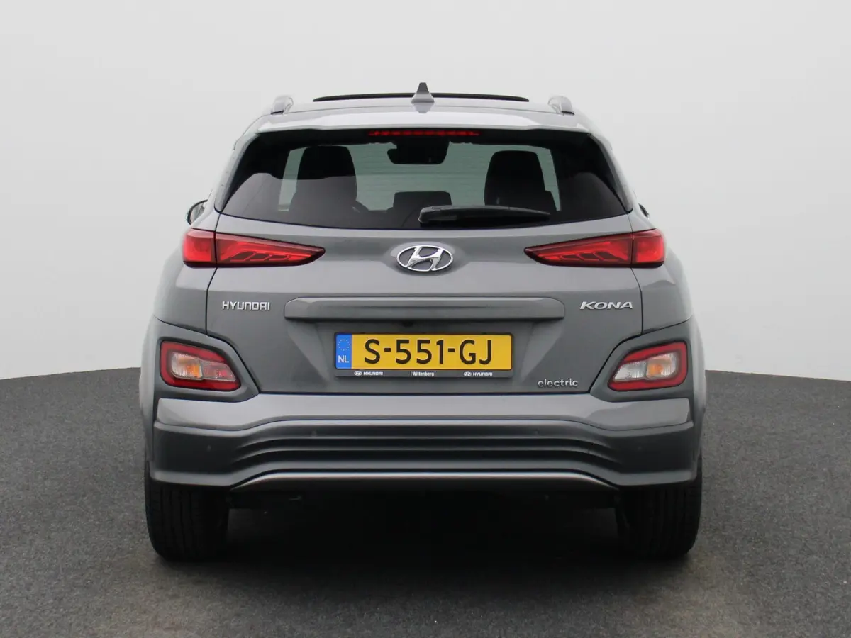 EV Comfort 64 kWh | STOELVERWARMING + STOELKOELING | STUURVERWARMING | ELEK.STOEL | CAMERA | SCHUIFDAK | HEADUP DISPLAY |