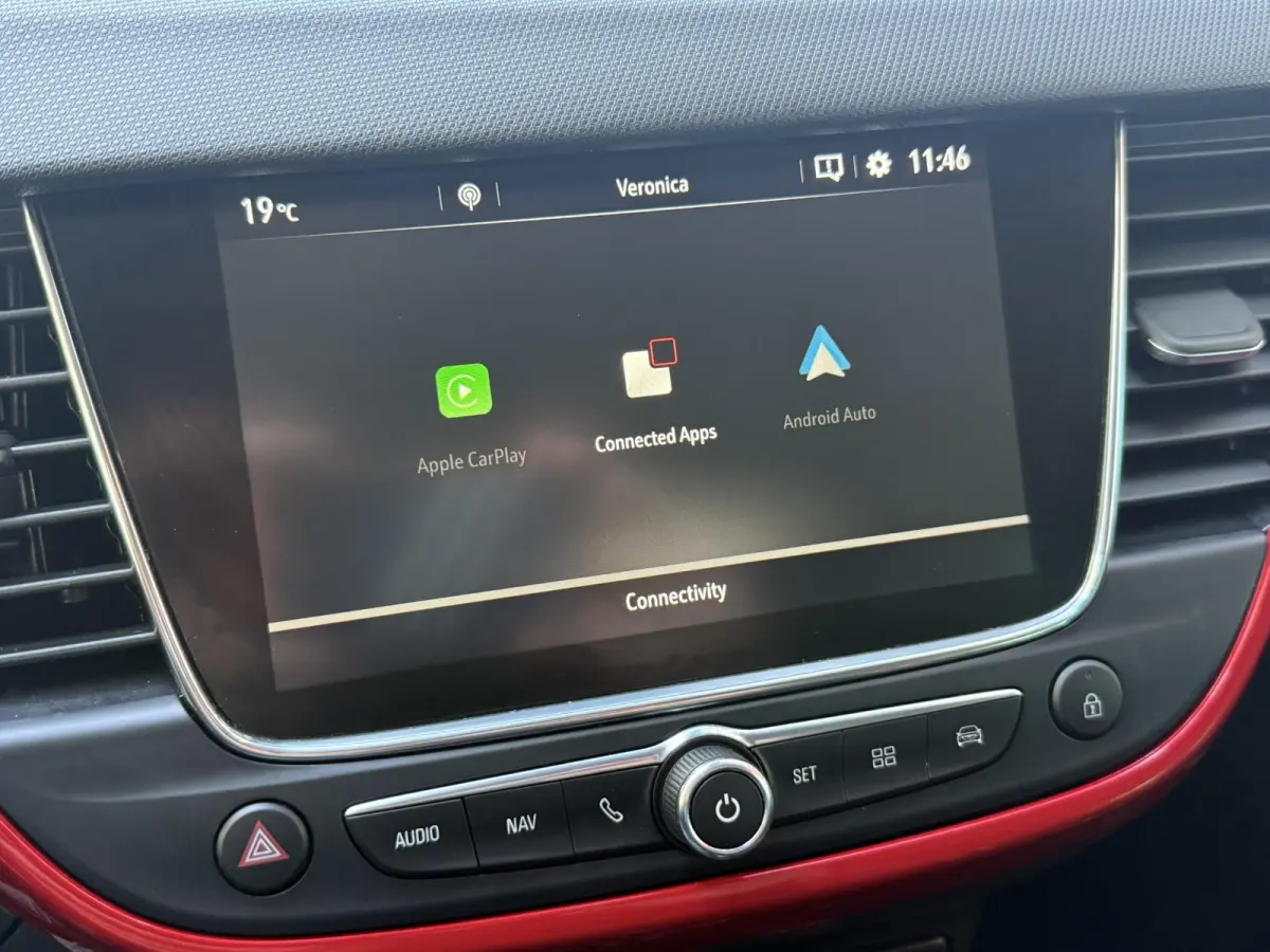 1.2 Turbo GS Line | Stoel/ stuurverwarming | Navigatie | Airco | Apple Carplay/Android Auto | PDC + Camera |