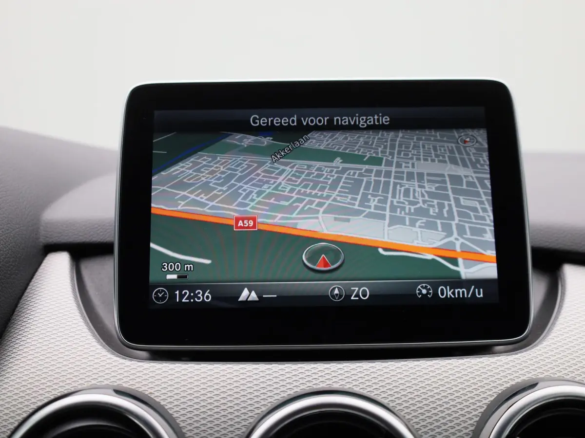 180 Ambition | STOELVERWARMING | NAVIGATIE | CRUISE CONTROL | PARKEERSENSOREN | LED |