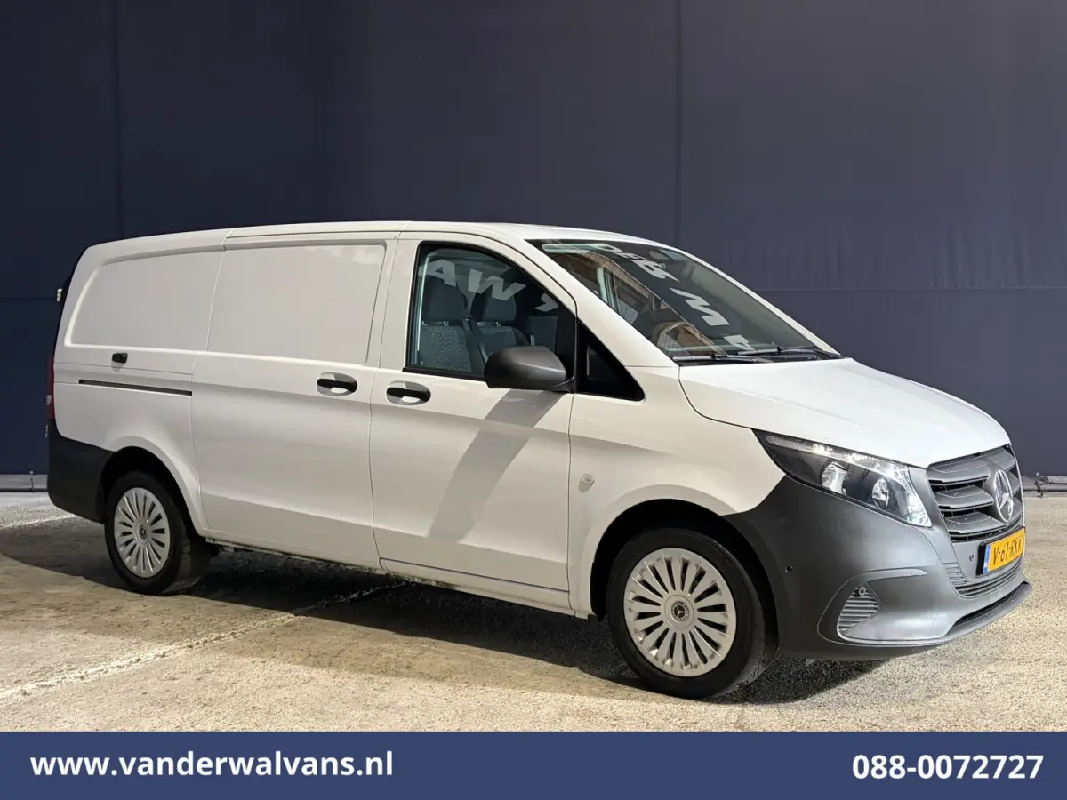 116 CDI 164pk L2H1 2025 Model Euro6 Airco | Camera | XXL MBUX | Navigatie | Cruisecontrol | Stoelverwarming Parkeersensoren, Bijrijdersbank