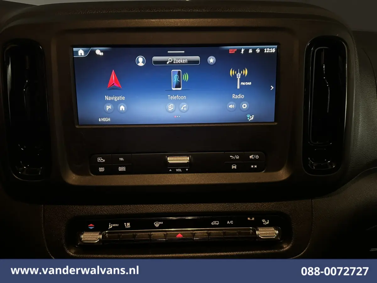 116 CDI 164pk L2H1 2025 Model Euro6 Airco | Camera | XXL MBUX | Navigatie | Cruisecontrol | Stoelverwarming Parkeersensoren, Bijrijdersbank
