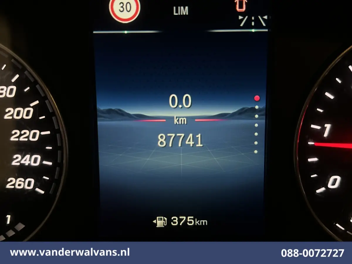116 CDI 164pk L2H1 2025 Model Euro6 Airco | Camera | XXL MBUX | Navigatie | Cruisecontrol | Stoelverwarming Parkeersensoren, Bijrijdersbank
