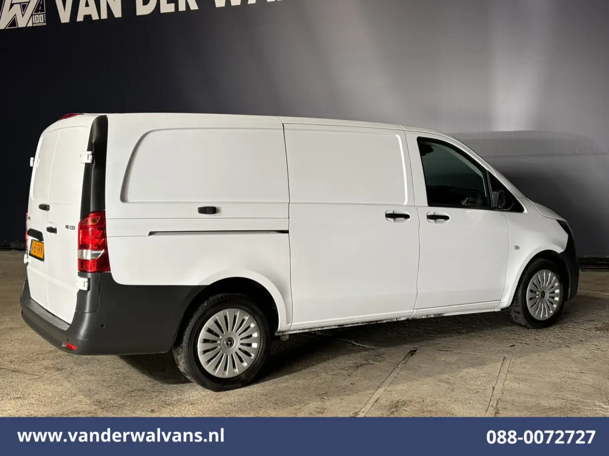 116 CDI 164pk L2H1 2025 Model Euro6 Airco | Camera | XXL MBUX | Navigatie | Cruisecontrol | Stoelverwarming Parkeersensoren, Bijrijdersbank
