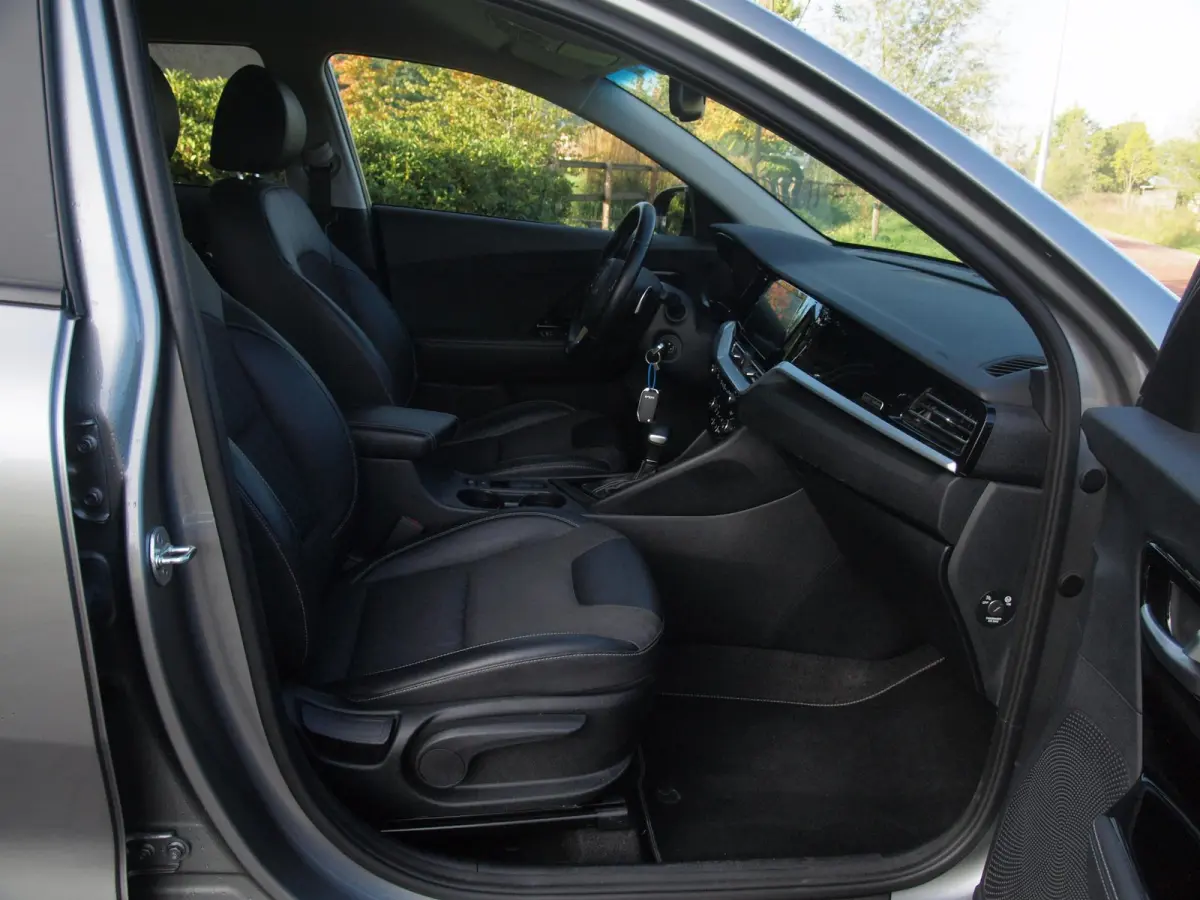 1.6 GDi Hybrid DynamicLine | Camera | Trekhaak | Apple Carplay | Navi | ACC | NL-Auto |