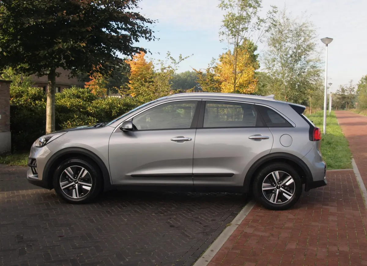 1.6 GDi Hybrid DynamicLine | Camera | Trekhaak | Apple Carplay | Navi | ACC | NL-Auto |