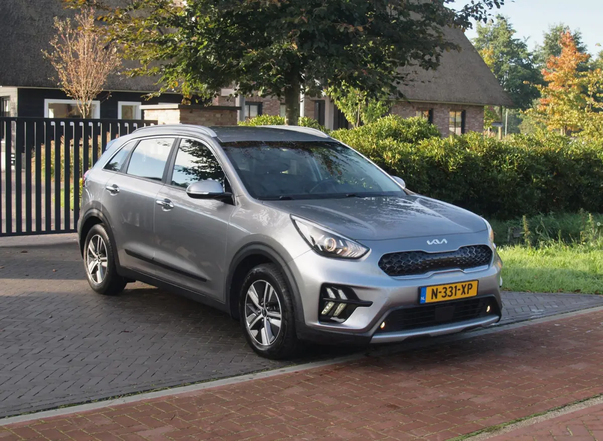 1.6 GDi Hybrid DynamicLine | Camera | Trekhaak | Apple Carplay | Navi | ACC | NL-Auto |