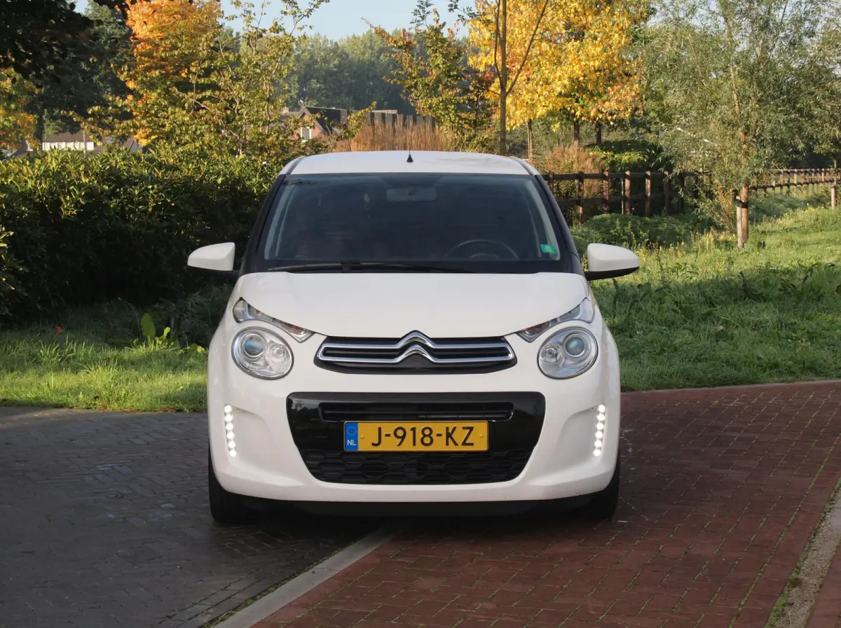 1.0 VTi Feel | Airco | 5-deurs | DAB | Dealeronderhouden | NL-Auto |