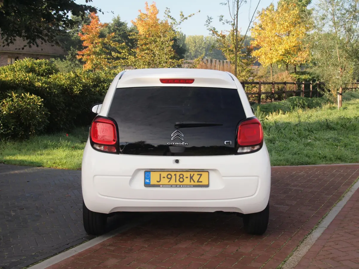1.0 VTi Feel | Airco | 5-deurs | DAB | Dealeronderhouden | NL-Auto |