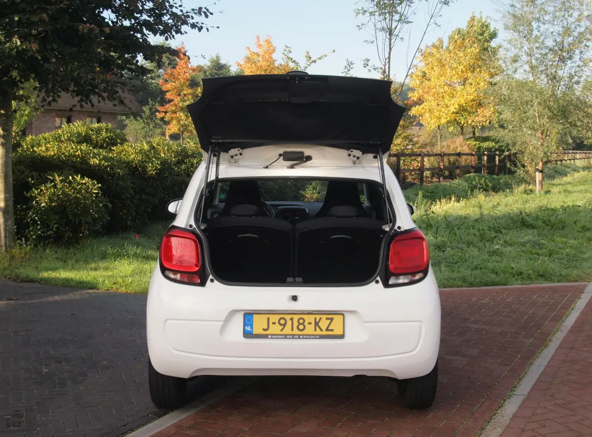 1.0 VTi Feel | Airco | 5-deurs | DAB | Dealeronderhouden | NL-Auto |