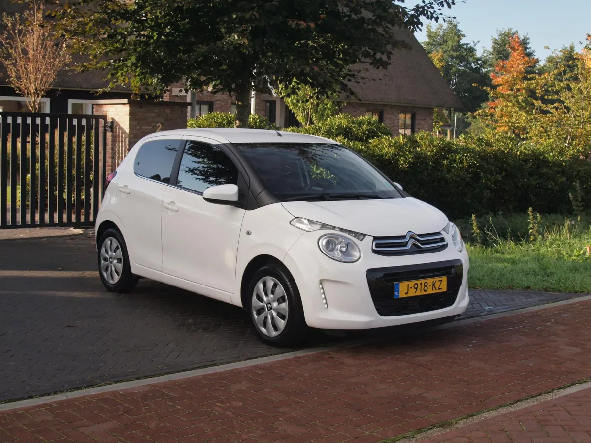 1.0 VTi Feel | Airco | 5-deurs | DAB | Dealeronderhouden | NL-Auto |