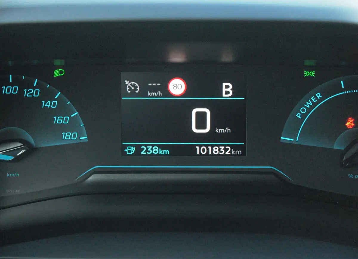 EV Pack 50 kWh | Apple Carplay | Parkeersensoren | Navi | Cruise Control | NL-Auto |
