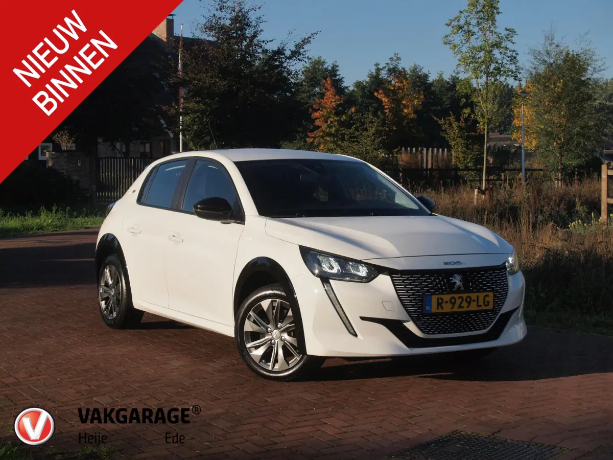 EV Pack 50 kWh | Apple Carplay | Parkeersensoren | Navi | Cruise Control | NL-Auto |