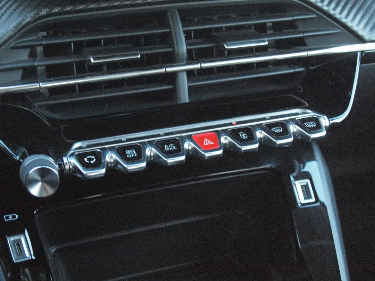 EV Pack 50 kWh | Apple Carplay | Parkeersensoren | Navi | Cruise Control | NL-Auto |