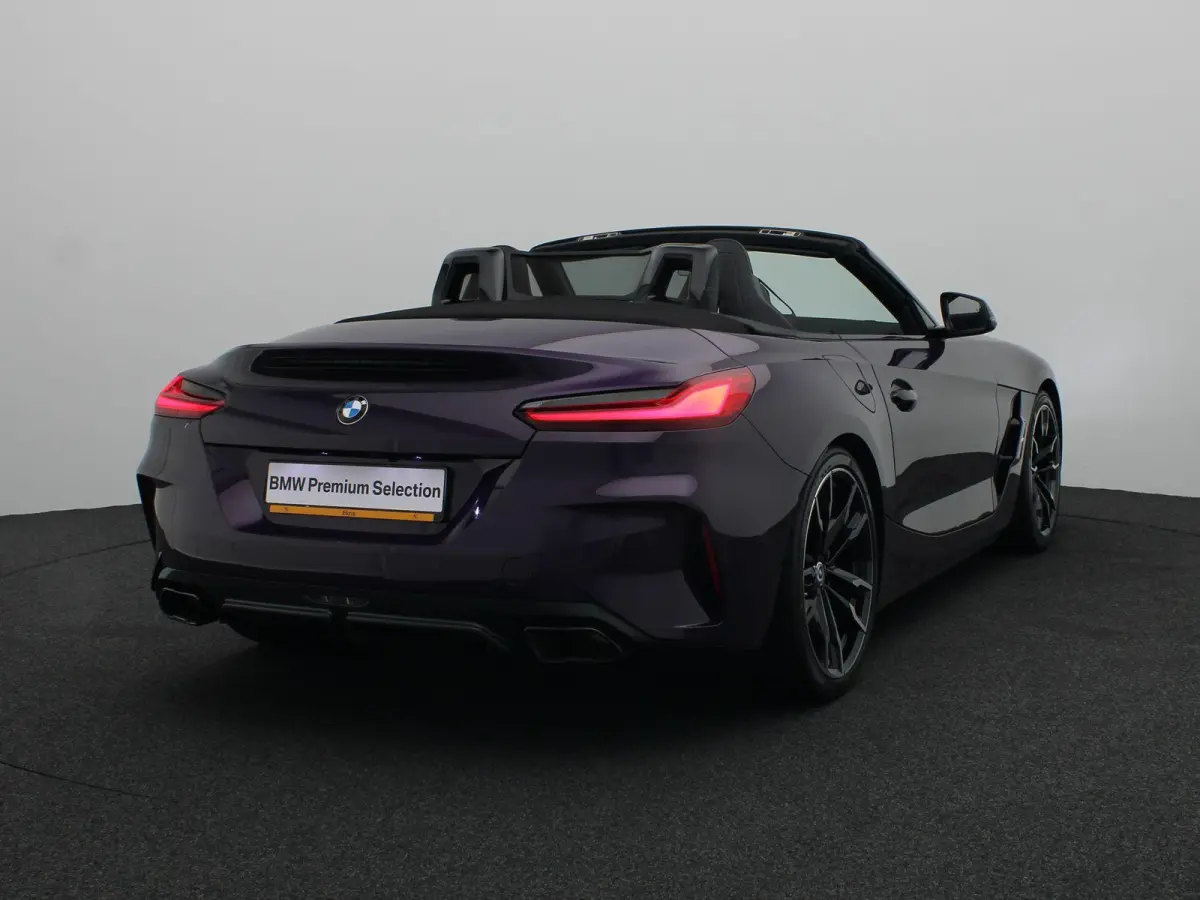 M40i High Executive | Comfort Access | Achteruitrijcamera | Elektrisch verwarmde voorstoelen | Parking Assistant | Active Cruise Control | Harman Kardon | 19/20 ''