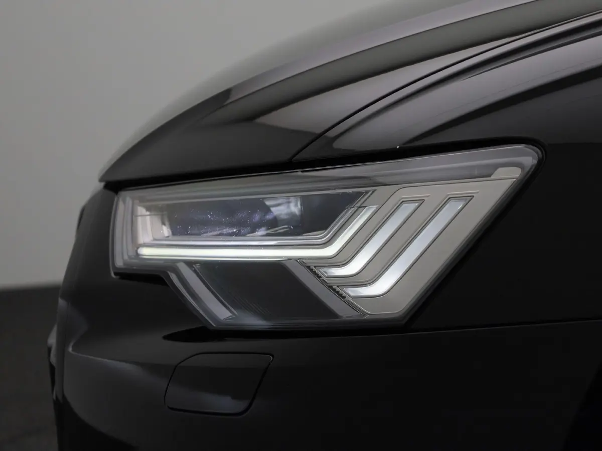 50 TFSI e quattro S edition | S-Line | Apple Carplay / Android Auto | Achteruitrijcamera | Parkeersensoren |