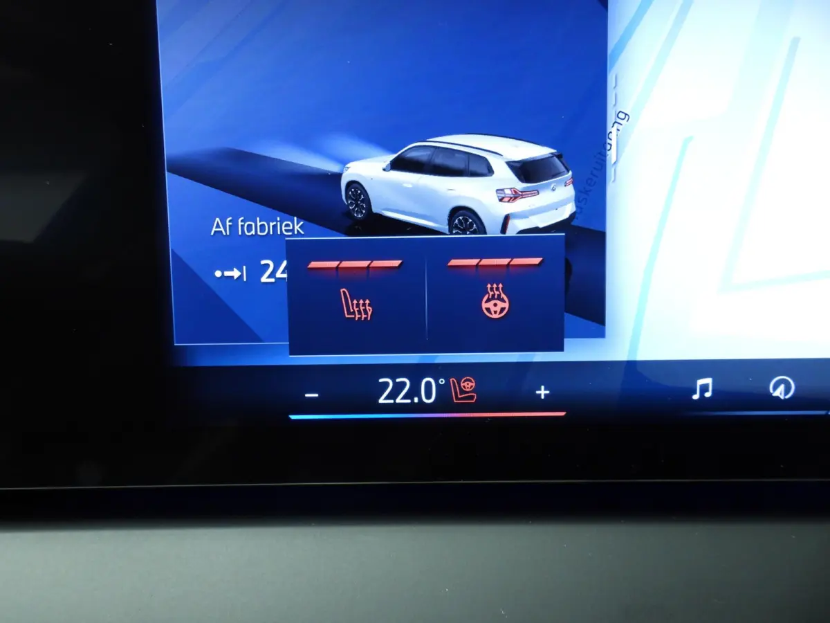 20d xDrive | M-Sportpakket | LED | HUD | Active cruise | Trekhaak | Elektr. zetels | Keyles go | DAB | Harman-kardon sound | Alu 20 inch