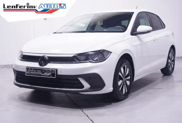 1.0 TSI Life Edition Navi Stoelverwarming Apple Carplay PDC v+a private-glas digi-cockpit cruise-controle LMV 15" DAB-ontvangst stuurbediening elektrische spiegelbediening en inklapbaar
