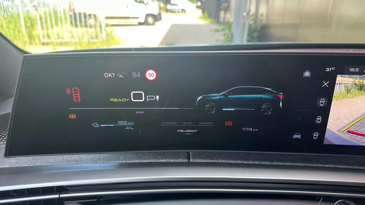 GT Long Range 230 97 kWh | Trekhaak | Apple Carplay/Android Auto | Navigatie | Adaptieve Cruise | Warmtepomp | Camera | 20'' L.M. | | 11 kW lader | 20"LM-Velgen | Achterbank in delen neerkla