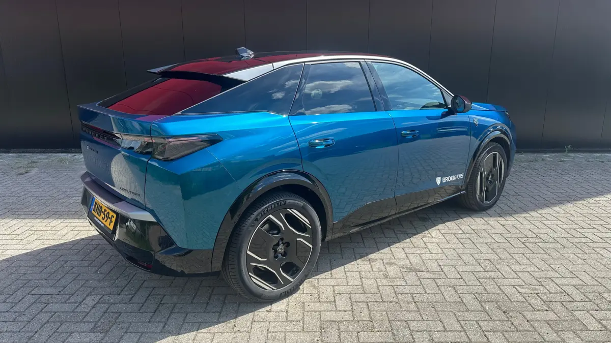 GT Long Range 230 97 kWh | Trekhaak | Apple Carplay/Android Auto | Navigatie | Adaptieve Cruise | Warmtepomp | Camera | 20'' L.M. | | 11 kW lader | 20"LM-Velgen | Achterbank in delen neerkla