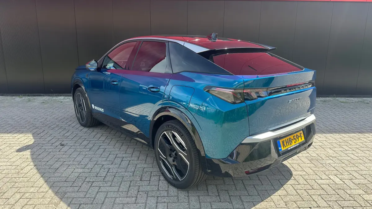 GT Long Range 230 97 kWh | Trekhaak | Apple Carplay/Android Auto | Navigatie | Adaptieve Cruise | Warmtepomp | Camera | 20'' L.M. | | 11 kW lader | 20"LM-Velgen | Achterbank in delen neerkla
