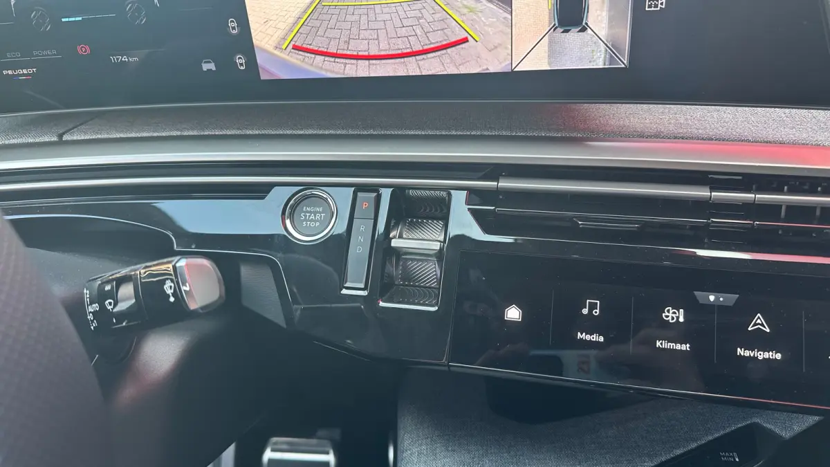 GT Long Range 230 97 kWh | Trekhaak | Apple Carplay/Android Auto | Navigatie | Adaptieve Cruise | Warmtepomp | Camera | 20'' L.M. | | 11 kW lader | 20"LM-Velgen | Achterbank in delen neerkla